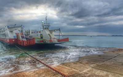 Ferry passengers help RNLI